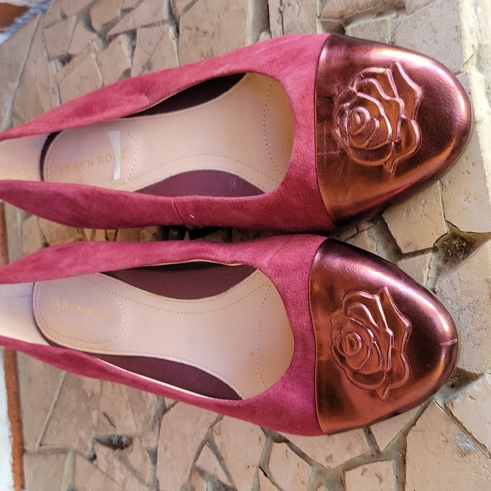 Taryn Rose Babe Flats Metallic Detail 7 - Picture 3 of 5